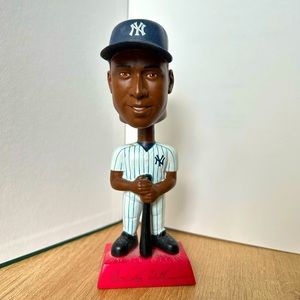 Mini Bobble Head Bernie Williams Figure #51 New York Yankees 2001